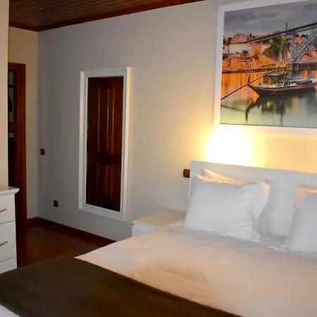 Spacious With Private Pool In Willa Oliveira de Azeméis