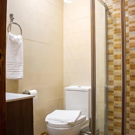 Spacious With Private Pool In * Oliveira de Azeméis