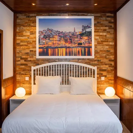 Spacious With Private Pool In *